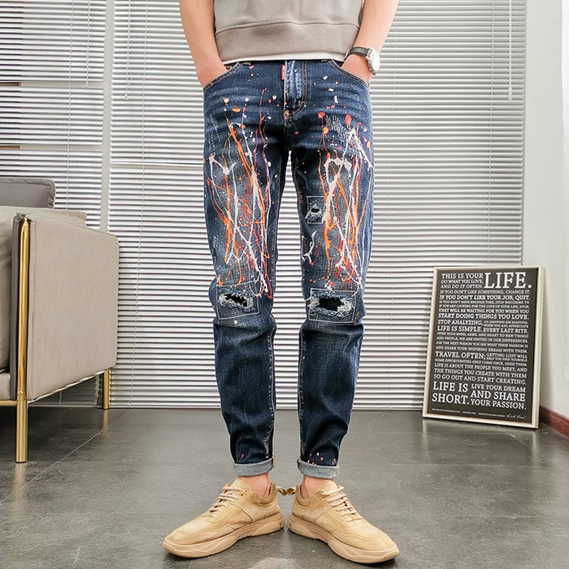 Ostatnio Projektantka Mody Męskie Jeans Wysokiej Jakości Malowane Podarte Jeansowe Spodnie Punk Uliczny Odzież Slim Fit Hip-Hop Ołówek Spodnie Hombre