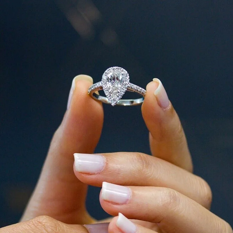 Świetna Kropla Wody Projekt Cyrkonu Obrączki Urocze Mikro Betonowa Biały Kryształ Pierścienie Dla Kobiet Eleganckie Dekoracje Ślubne