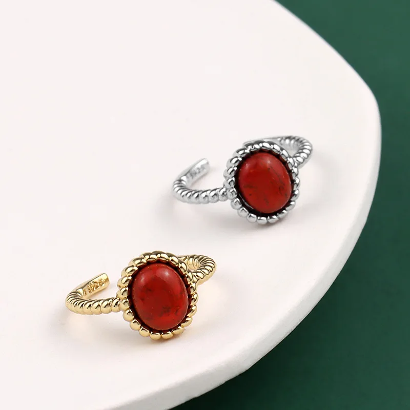 Minimalistyczny 925 Srebrny Pierścień dla Kobiet Owalny Czerwony Kamień Złoto Moda Kreatywne Nieregularne Geometryczne Partii Biżuteria Prezenty