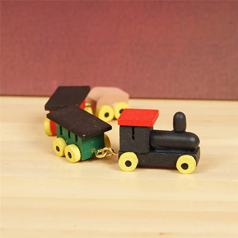Dongzhur Mini Train Miniaturas Wood Color Miniaturowe Meble Akcesoria Dla Domu Dziecka Zabawka Domek Dla Lalek, Sypialnia
